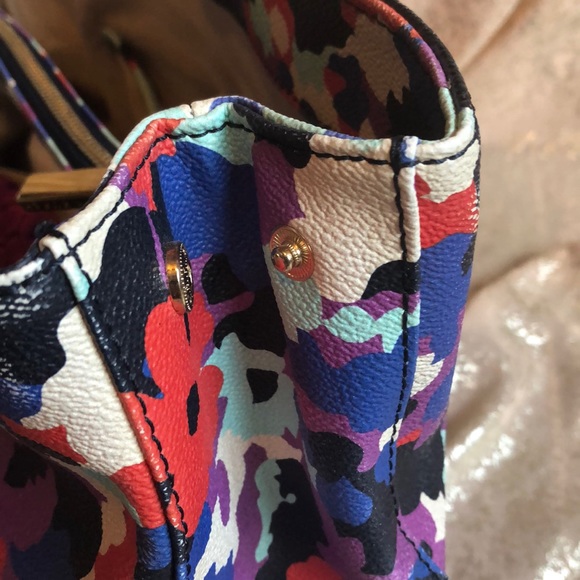 RARE TORY BURCH FLORAL PRINT LEATHER HANDBAG!! - Picture 8 of 8